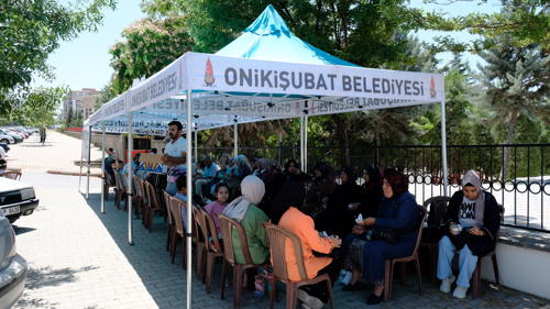 Onikişubat Belediyesi, YKS’ye giren öğrencilerin ve ailelerinin sınav heyecanına ortak oldu