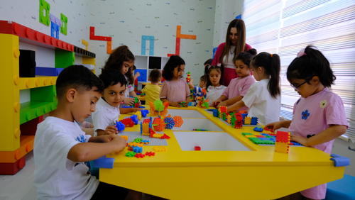 Onikişubat Belediyesi’nin ‘Minik Kalpler Yaz Okulu’nda eğitim heyecanı başladı